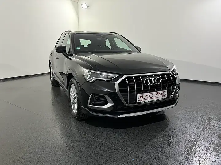 Audi Q3 2022 photo 3
