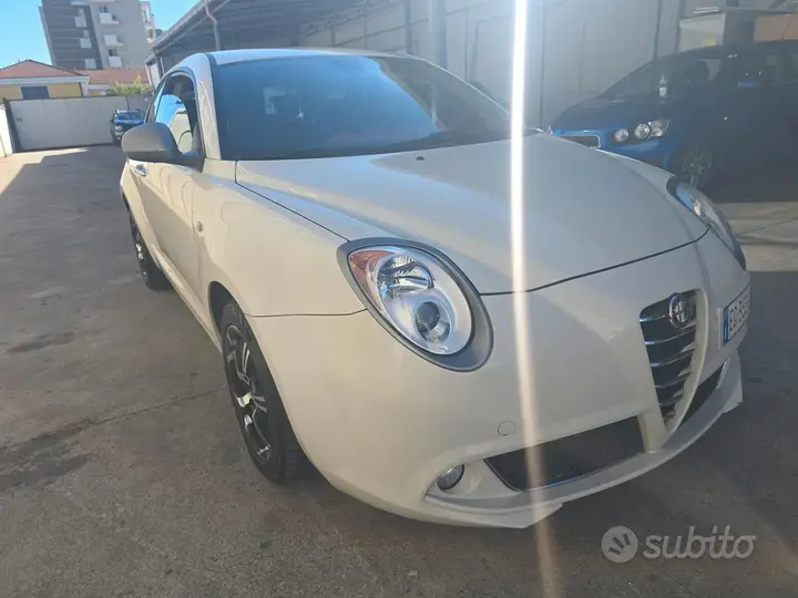 Alfa Romeo Mito 2011 photo 2