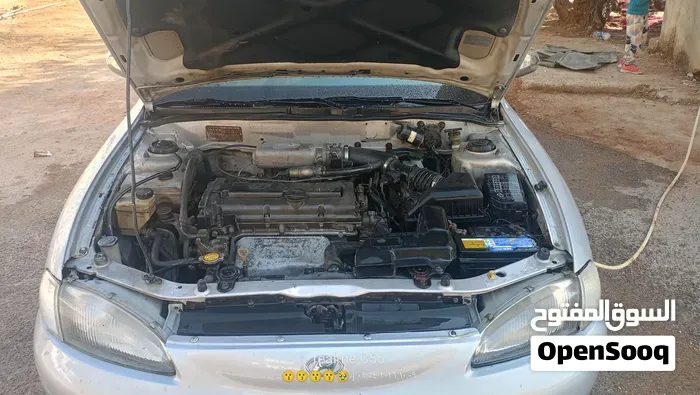 Hyundai Avante 1996 photo 4