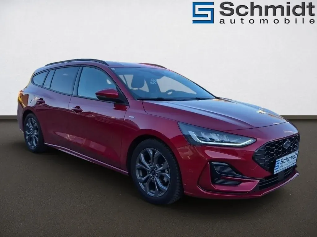 Ford Focus 2024 photo 5