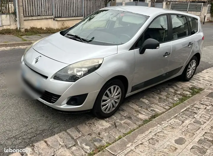 Renault Grand Scenic