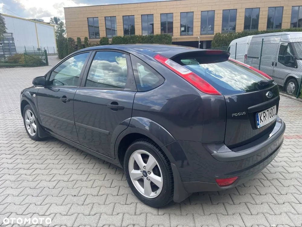 Ford Focus 2007 photo 4