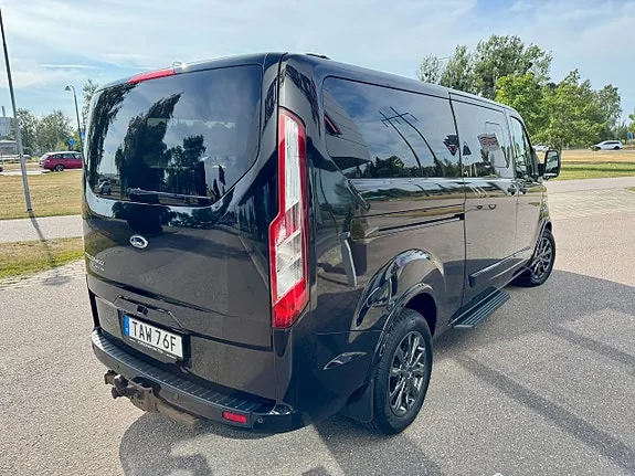 Ford Custom Tourneo 2022 photo 3