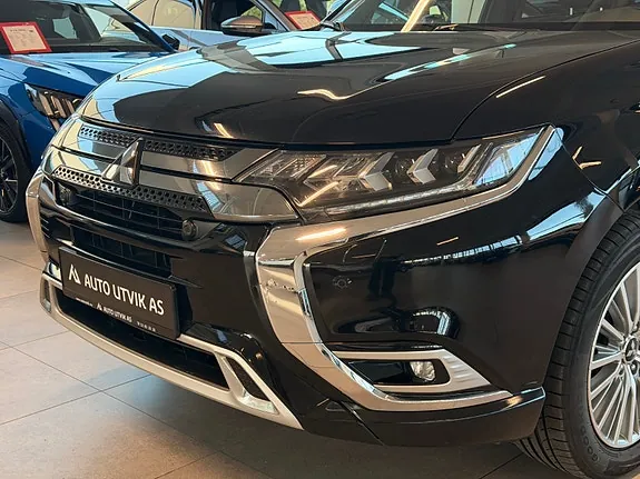 Mitsubishi Outlander 2020 photo 2