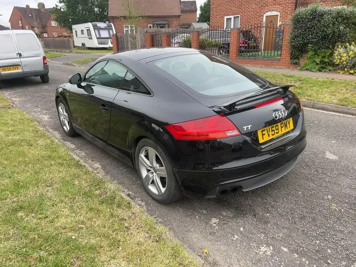 Audi Tt 2010 photo 3