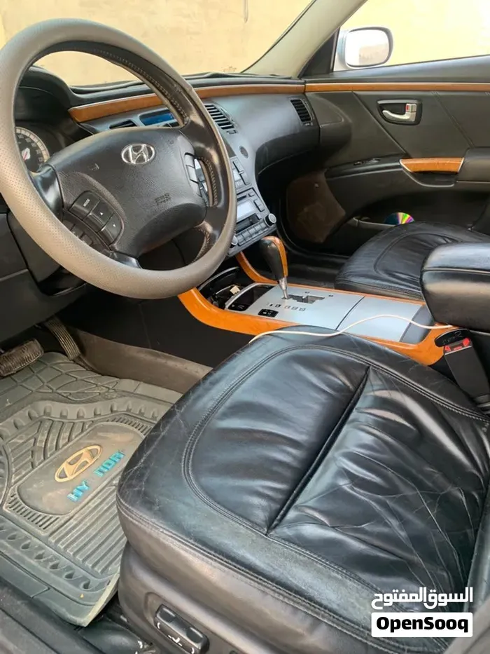 Hyundai Azera