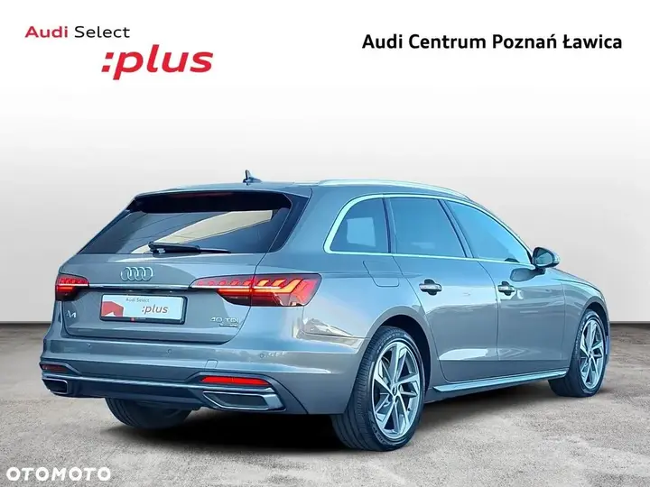 Audi A4 Avant 2022 photo 2