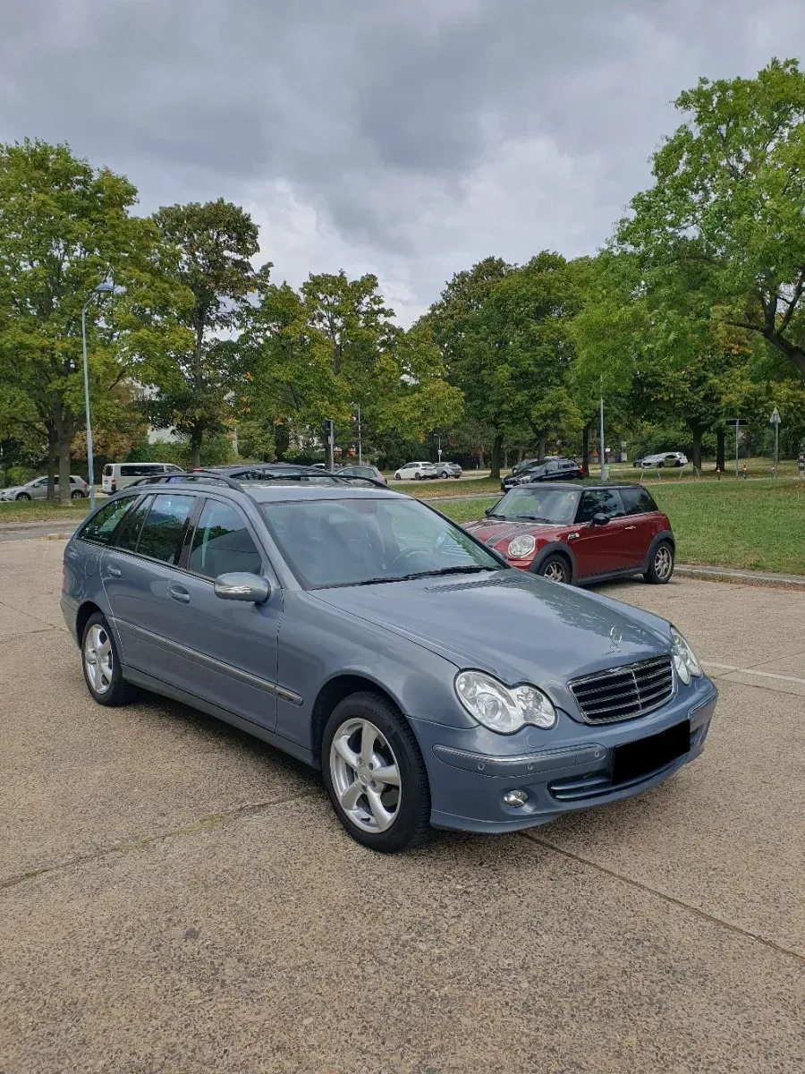 Mercedes-Benz C-Class 2007 photo 3