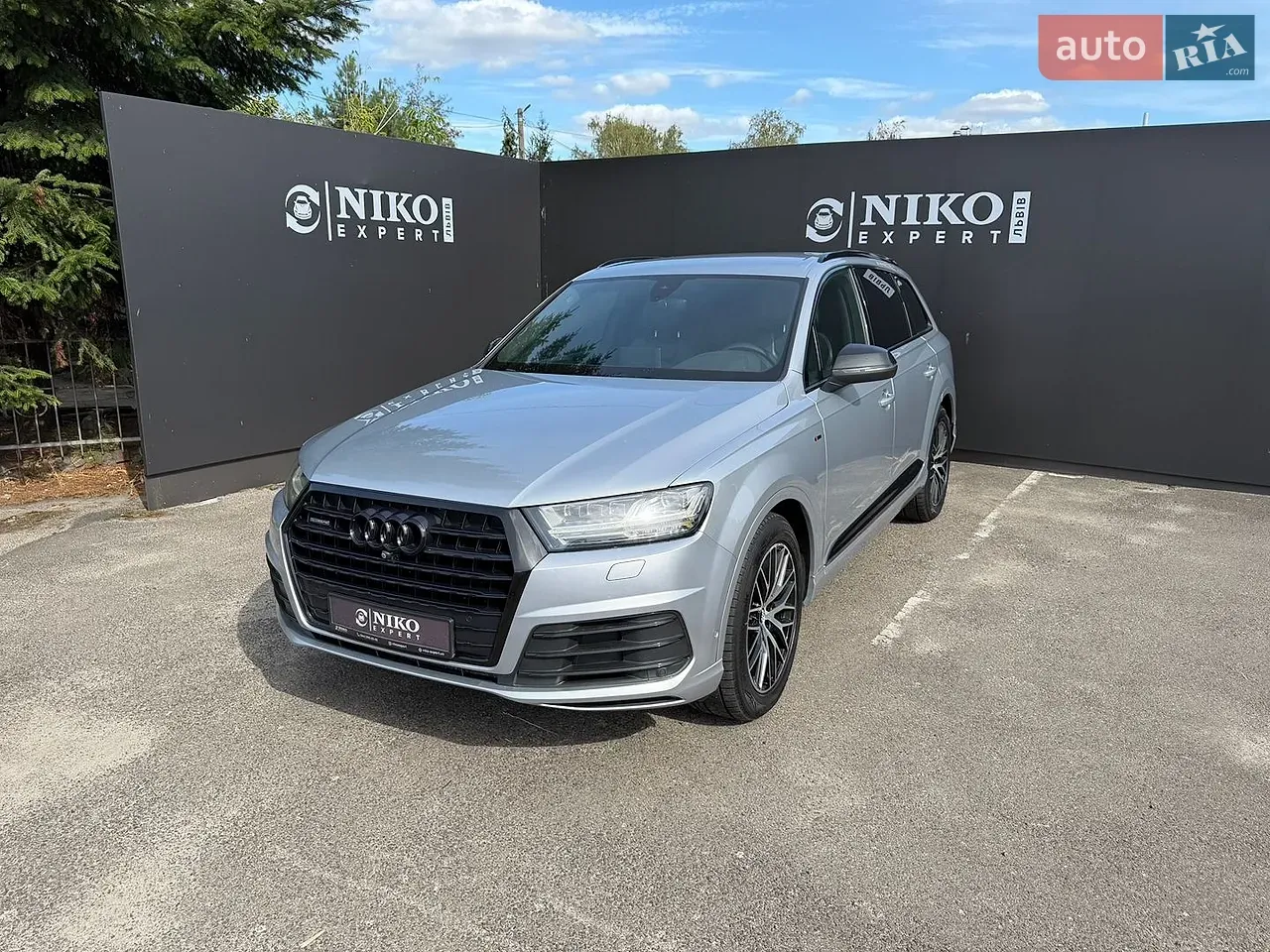 Audi Q7 2017 photo 3