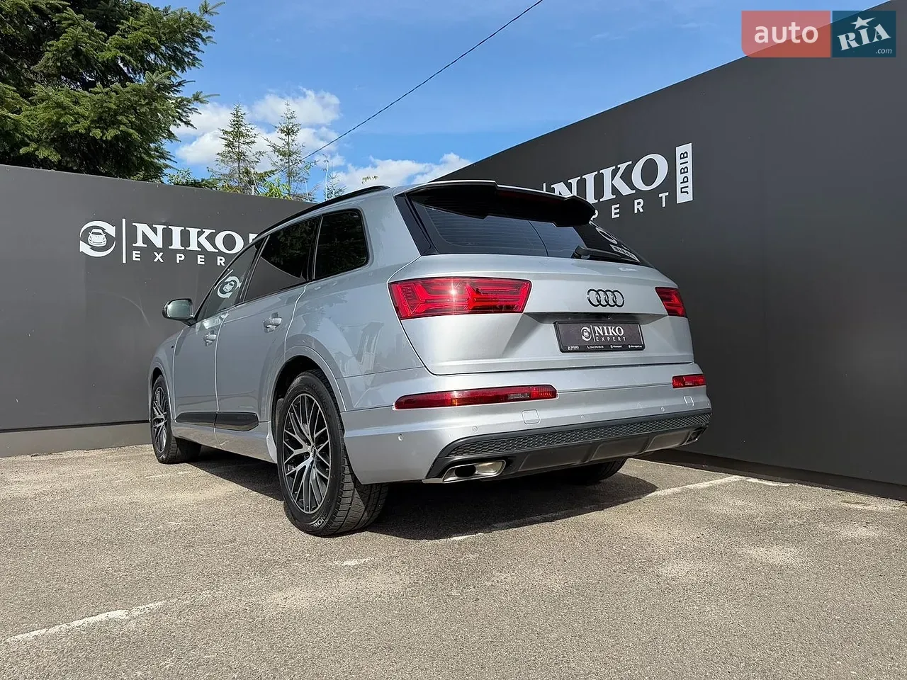 Audi Q7 2017 photo 5
