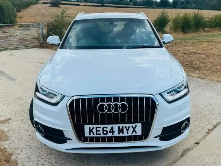 Audi Q3 2014 photo 4