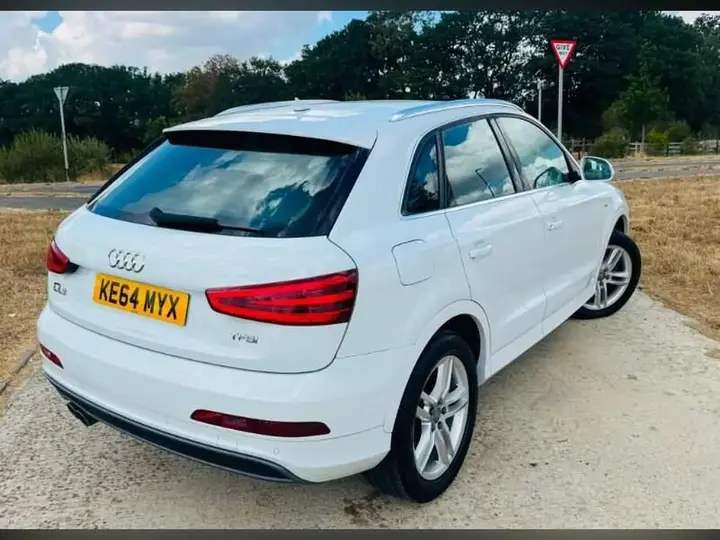 Audi Q3 2014 photo 5