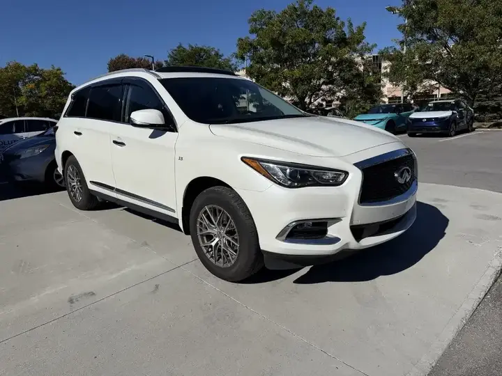 Infiniti Qx60 2019 photo 4