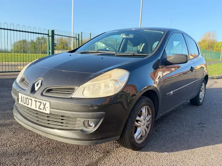Renault Clio 2007 photo 3