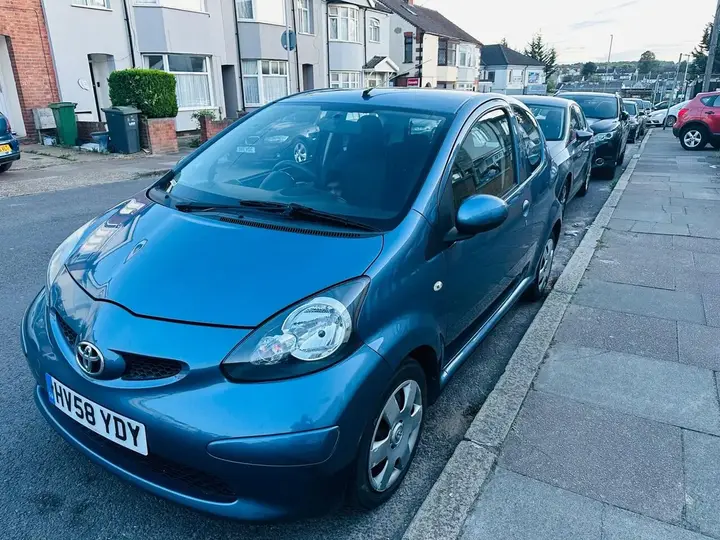 Toyota Aygo 2008 photo 2