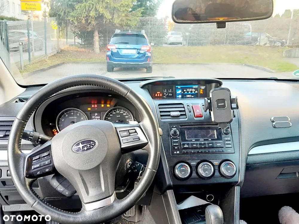 Subaru Xv 2012 photo 4