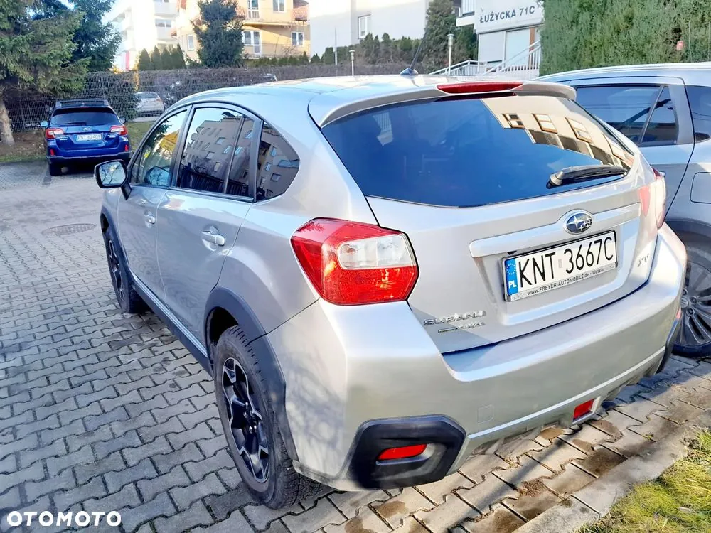Subaru Xv 2012 photo 2