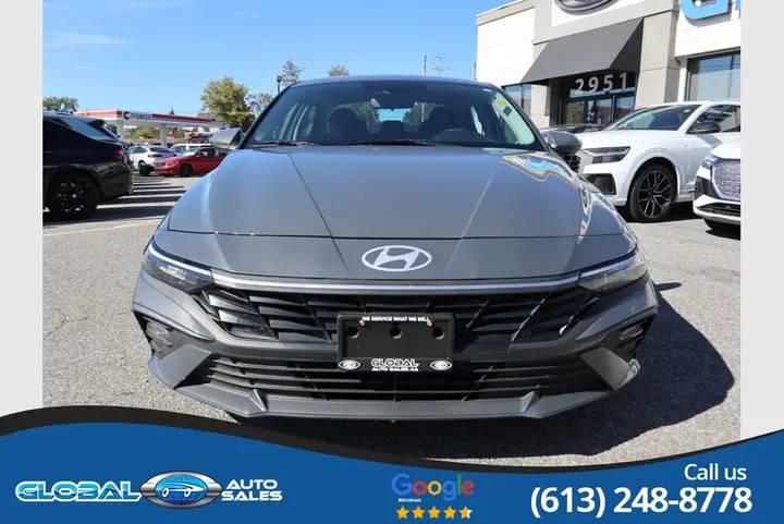 Hyundai Elantra 2025 photo 2