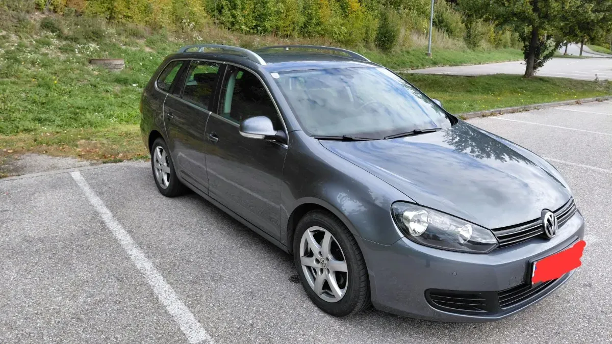 Volkswagen Golf 2011 photo 3
