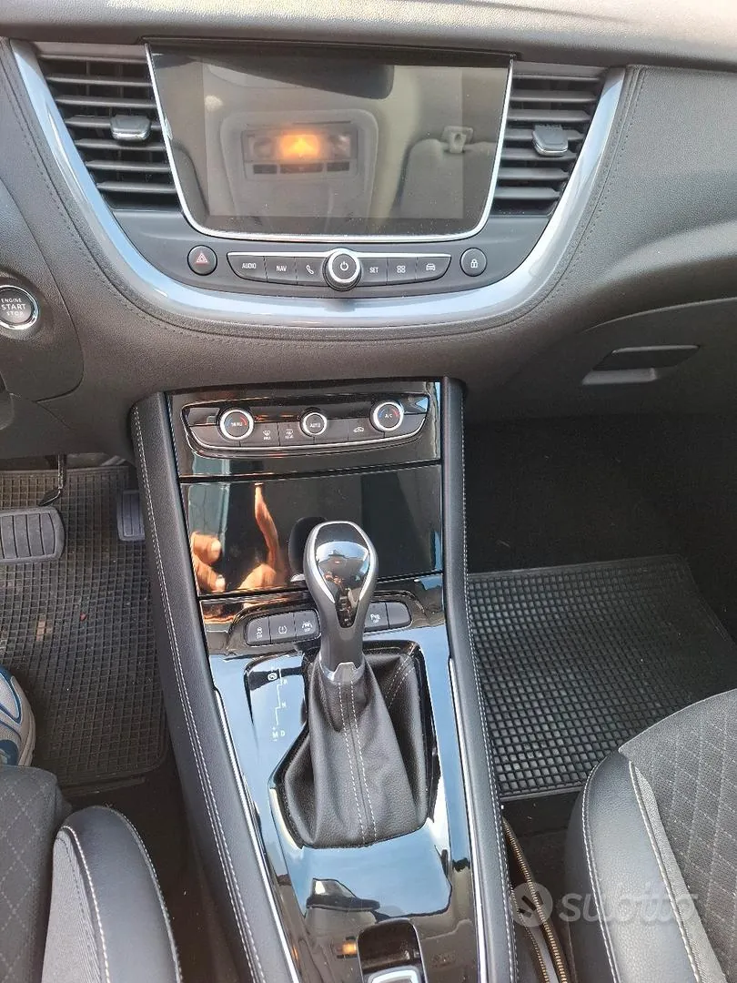 Opel Grandland 2019 photo 4