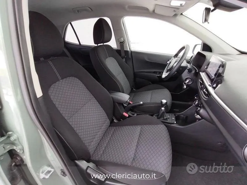 Kia Picanto 2024 photo 3