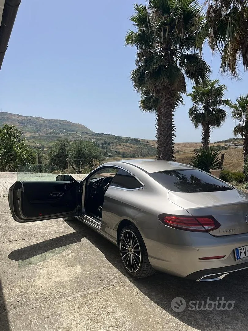 Mercedes-Benz C-Class 2019 photo 5