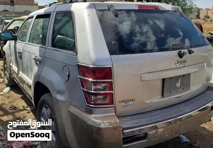 Jeep Grand Cherokee 2006 photo 2