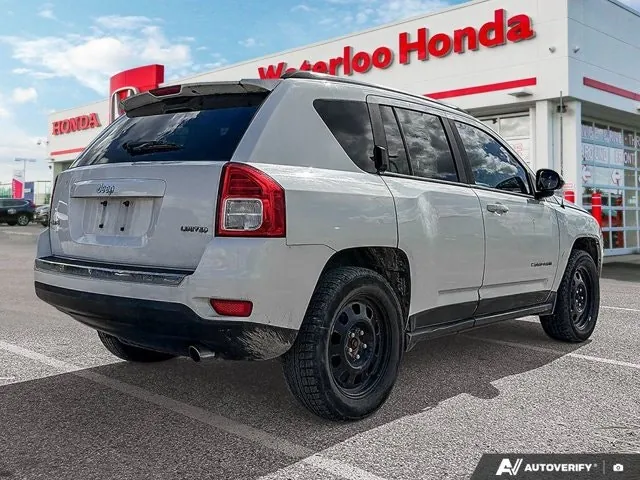Jeep Compass 2011 photo 4