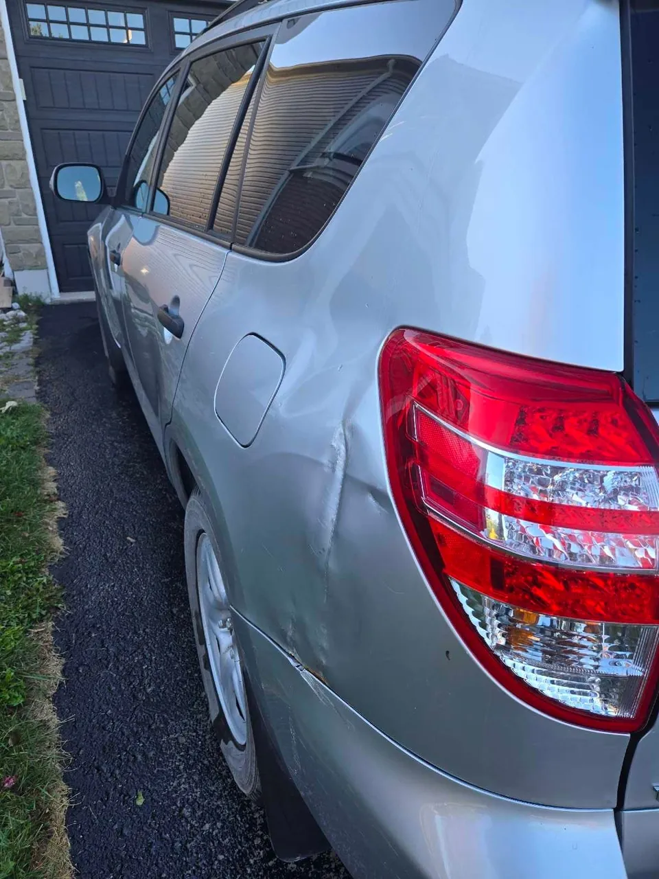 Toyota Rav4 2012 photo 5