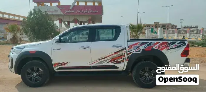 Toyota Hilux 2025 photo 2