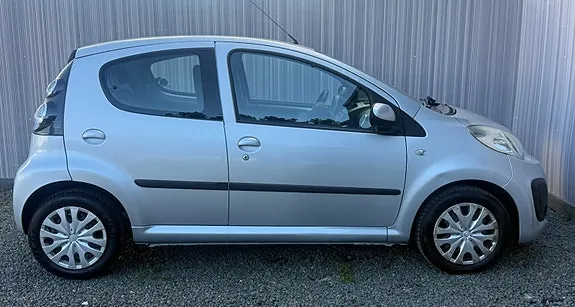 Citroen C1 2012 photo 3
