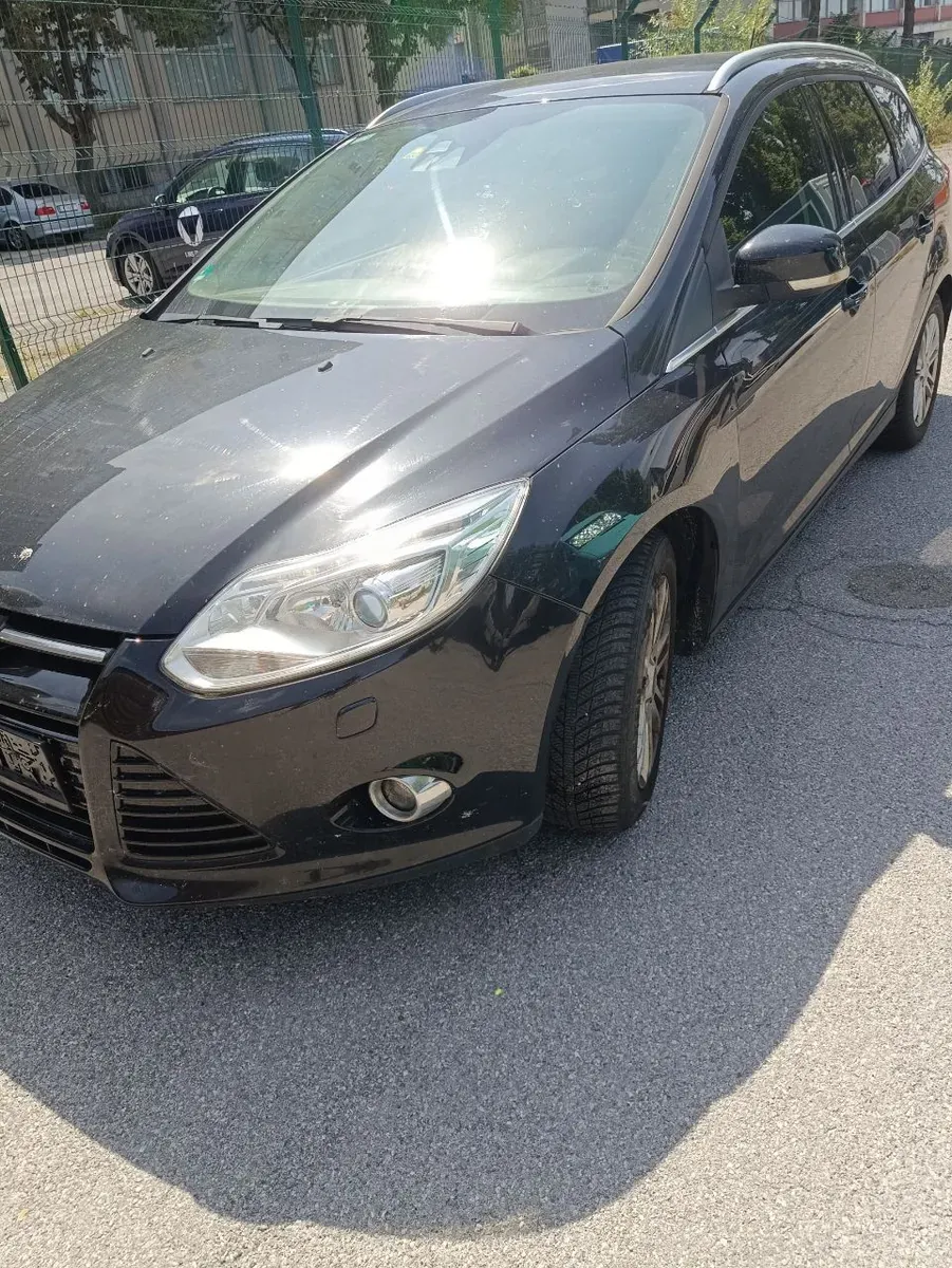 Ford Focus 2013 photo 2