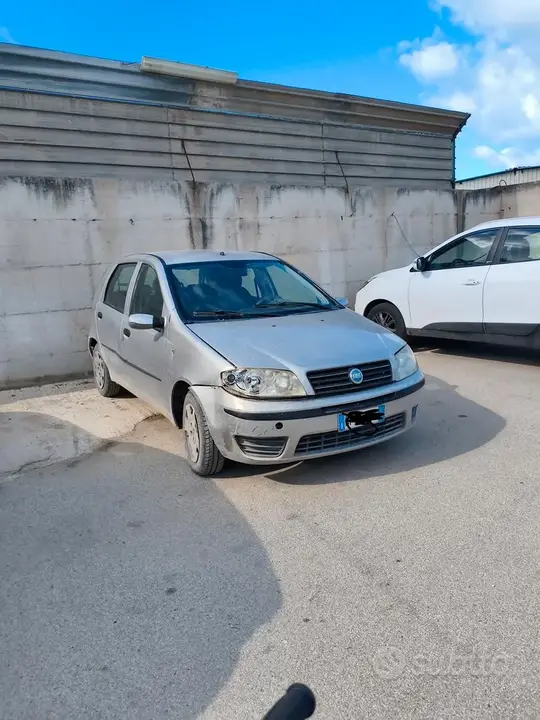 Fiat Punto 2007 photo 2