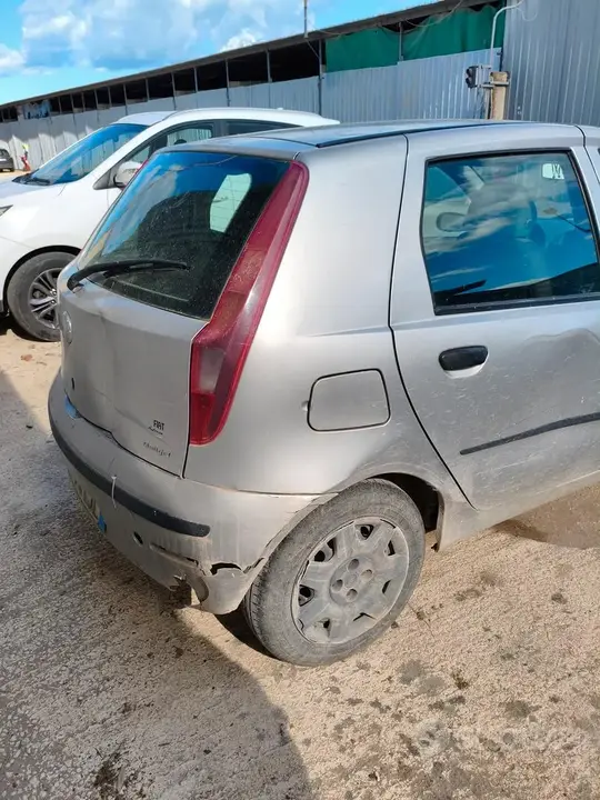 Fiat Punto 2007 photo 4