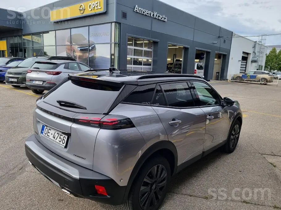 Peugeot 2008 2025 photo 2