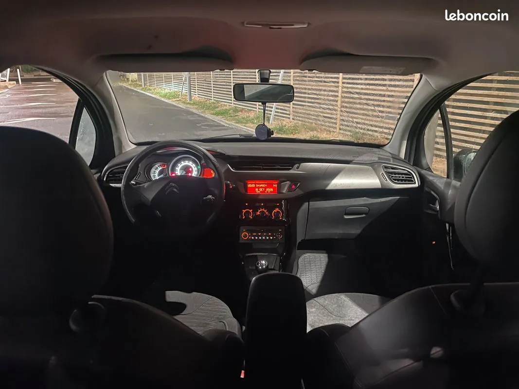 Citroen C3 2016 photo 3