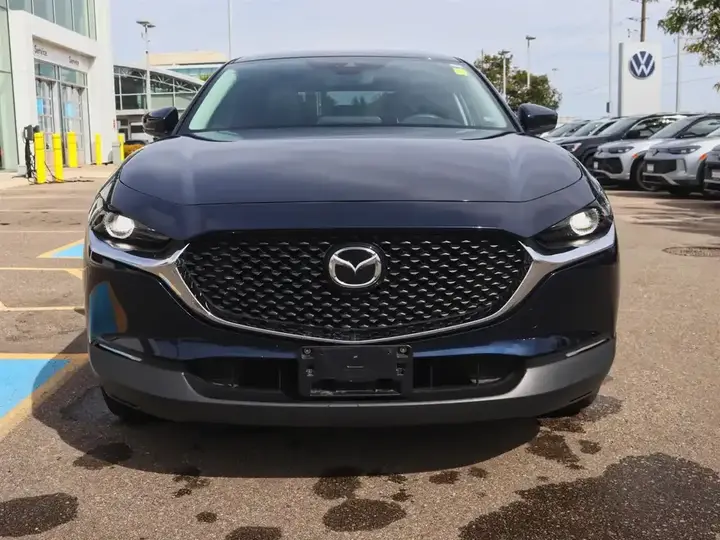 Mazda Cx-30 2023 photo 2