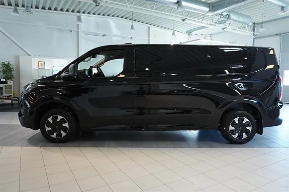 Ford Transit Custom 2026 photo 3