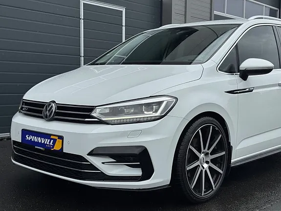 Volkswagen Touran 2017 photo 3