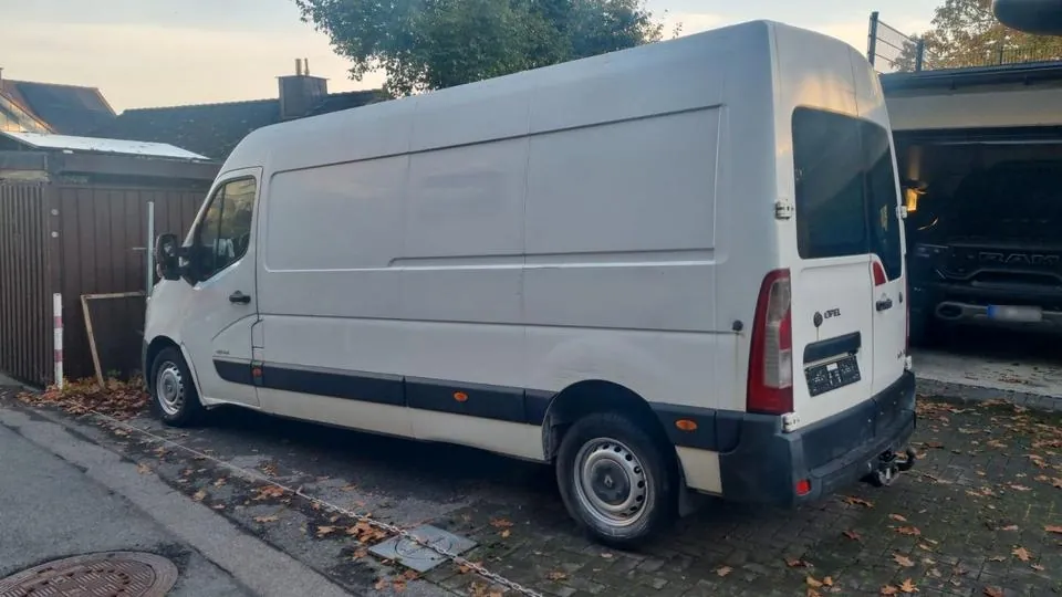 Opel Movano