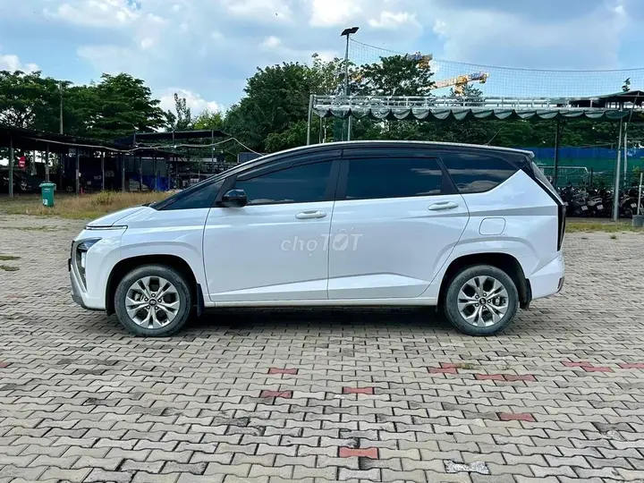 Hyundai Stargazer 2024 photo 4
