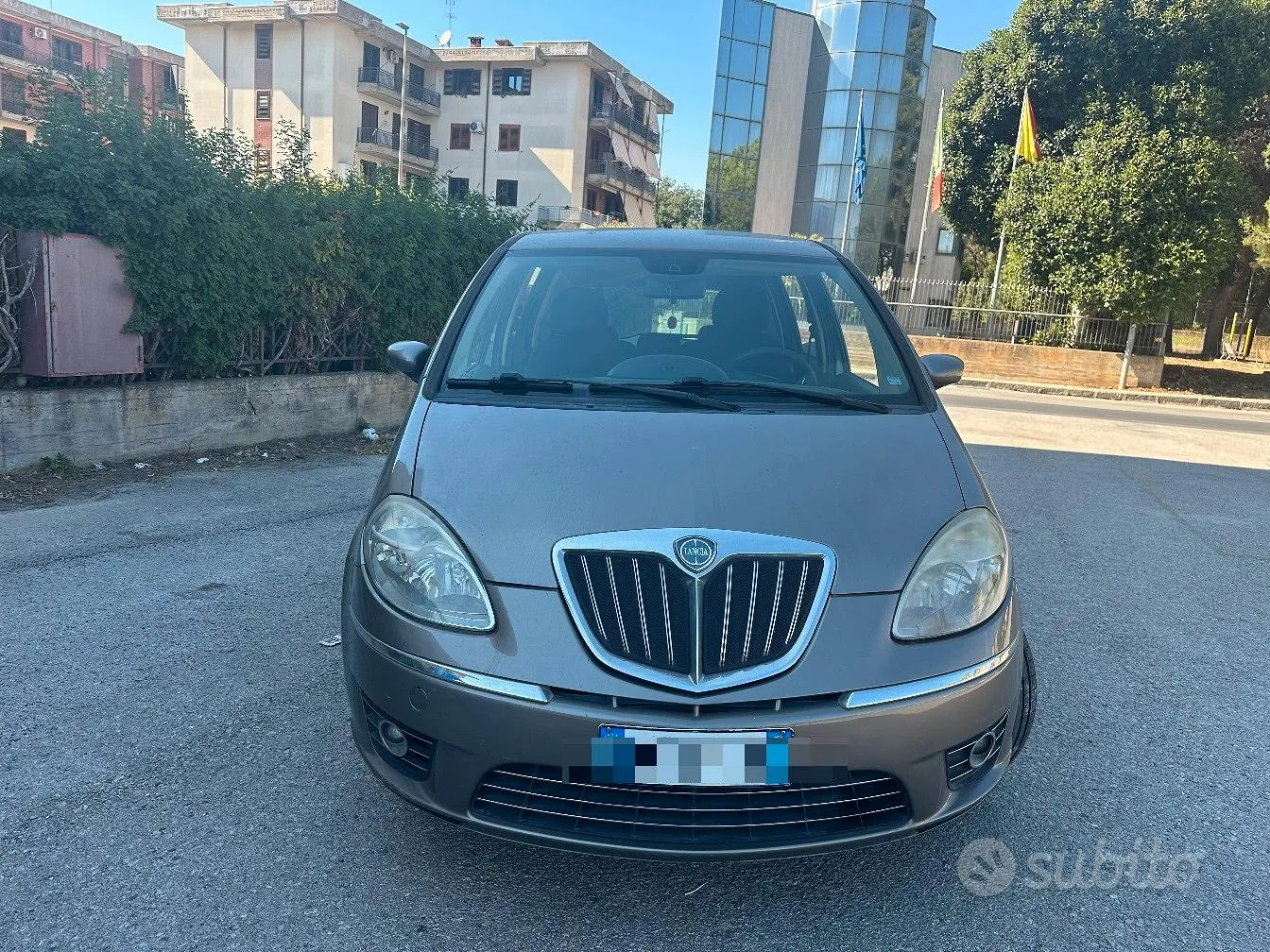 Lancia Musa 2009 photo 4