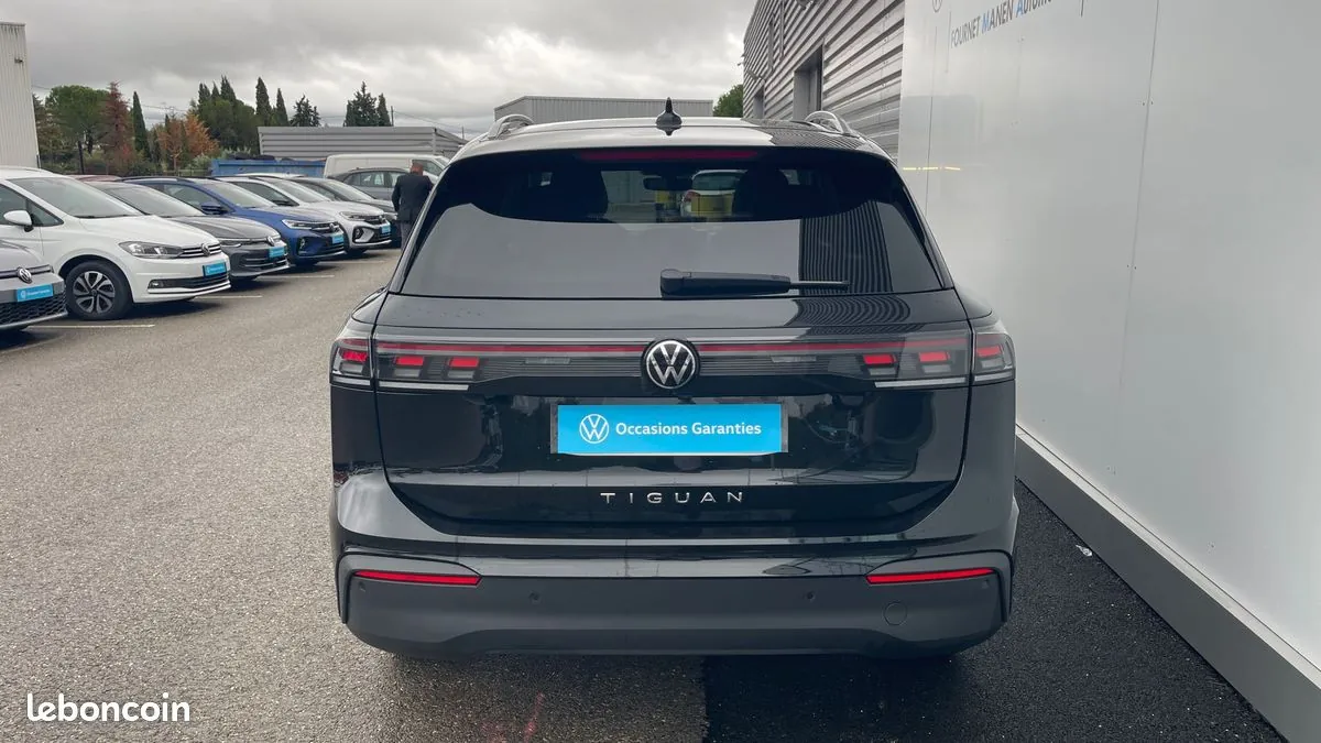 Volkswagen Tiguan 2025 photo 4