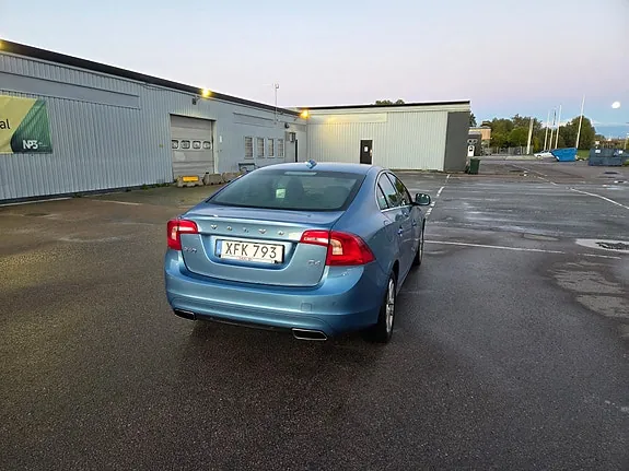 Volvo S60 2016 photo 4