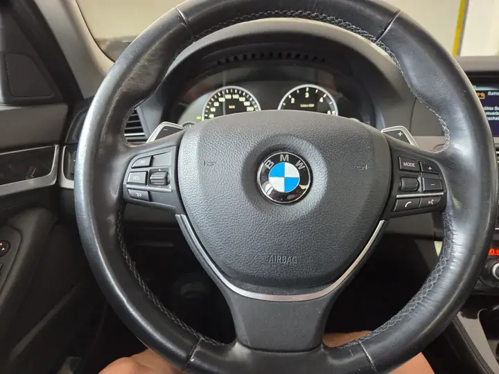 BMW 5 Series 2013 photo 3