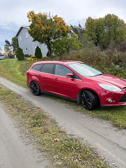 Ford Focus 2011 photo 3