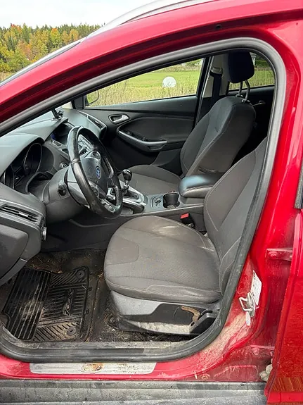 Ford Focus 2011 photo 5