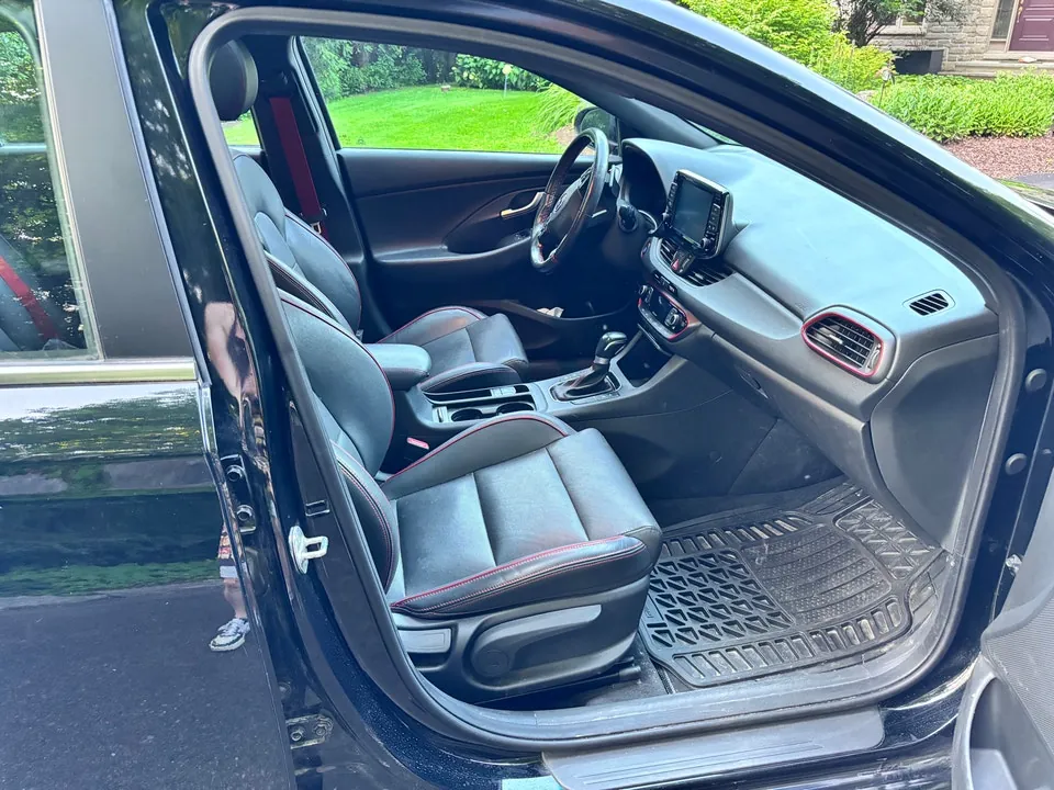 Hyundai Elantra 2018 photo 4
