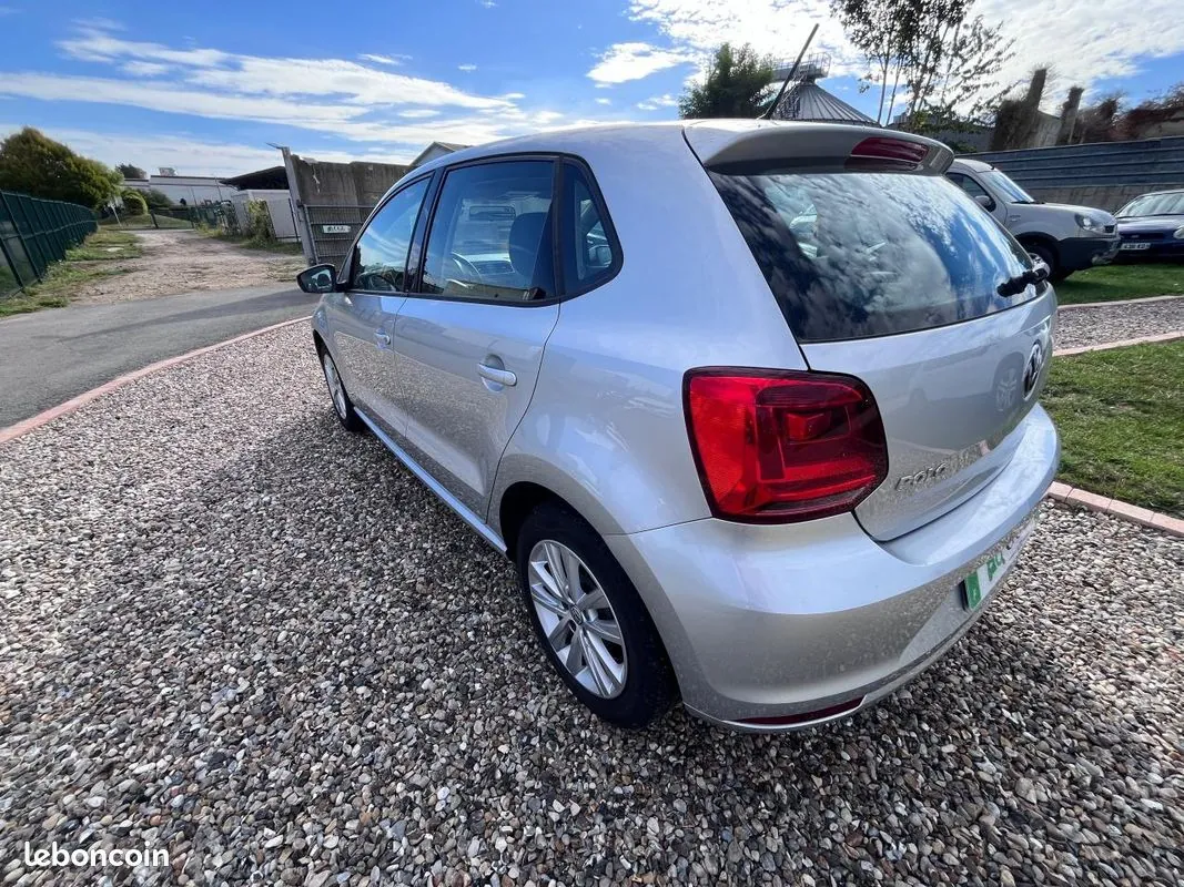 Volkswagen Polo 2014 photo 3