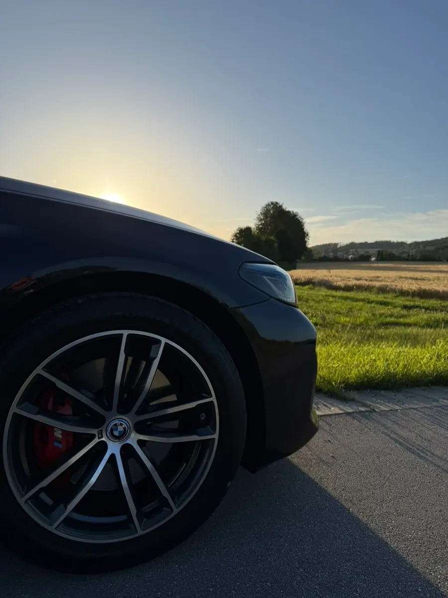 BMW 5 Series 2022 photo 3
